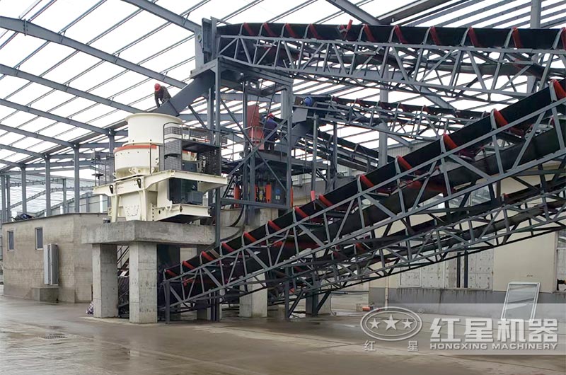 红星机器为客户承建的环保型制砂生产线现场 红星机器为客户承建的环保型制砂生产线现场
