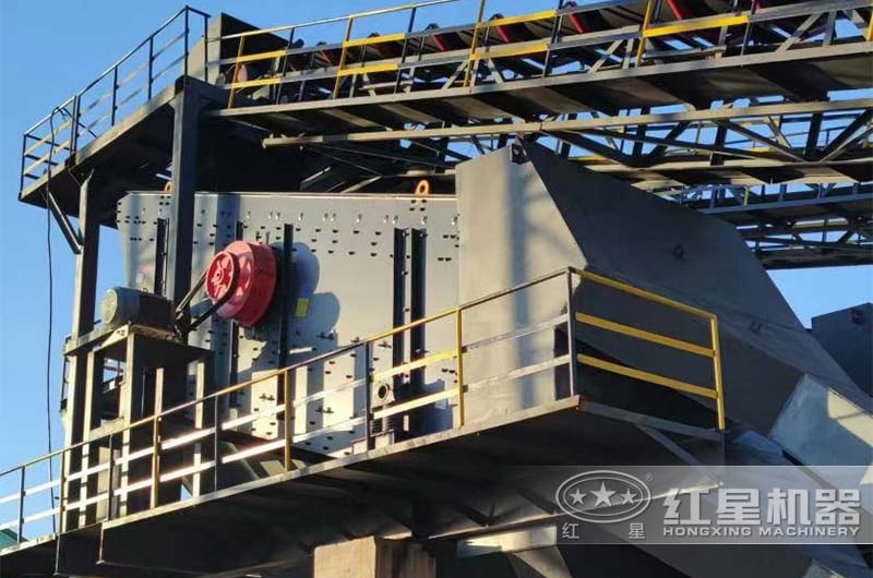 石头振动筛现场 石头振动筛现场