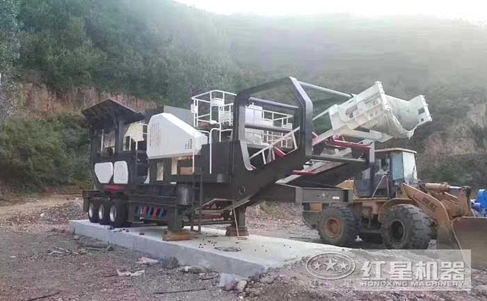 客户建筑垃圾处理设备正等待工作 客户建筑垃圾处理设备正等待工作