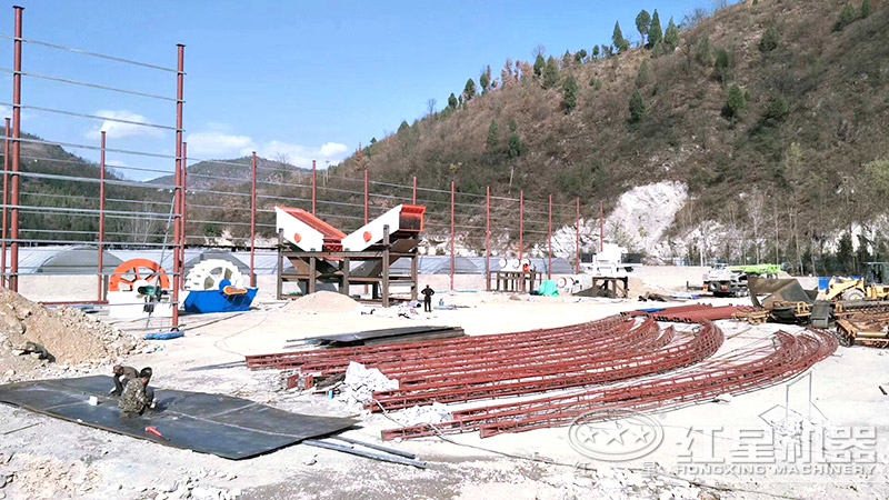 石子加工生产线安装现场 石子加工生产线安装现场