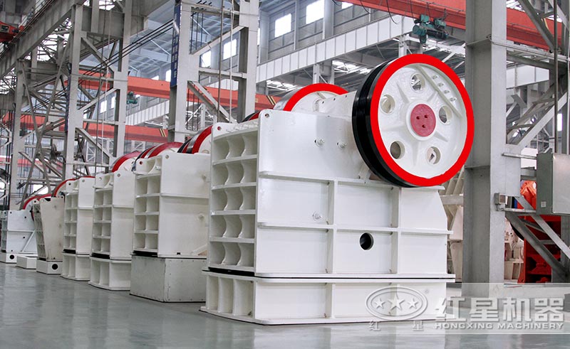 可对大块物料进行破碎的颚式破碎机 可对大块物料进行破碎的颚式破碎机