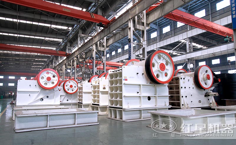 颚式破碎机是比较常见的粉碎石头机器 颚式破碎机是比较常见的粉碎石头机器