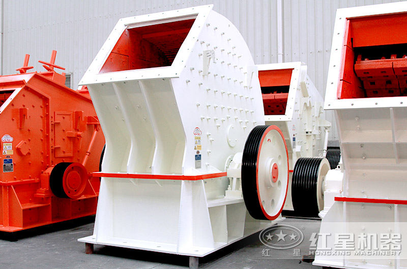 PCZ型重锤式破碎机 PCZ型重锤式破碎机