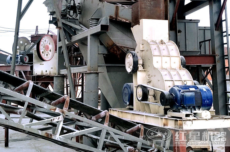 双极粉碎机现场作业 双极粉碎机现场作业