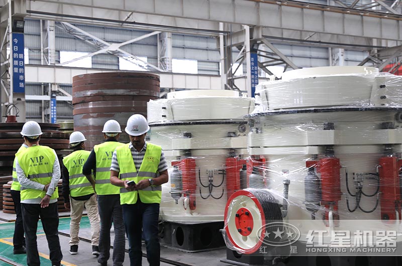 液压圆锥式破碎机 液压圆锥式破碎机