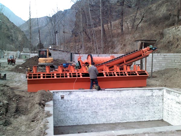 红星机器山东用户浮选机安装现场 红星机器山东用户浮选机安装现场