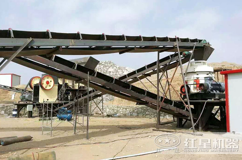 四川工业破碎机生产线现场 四川工业破碎机生产线现场