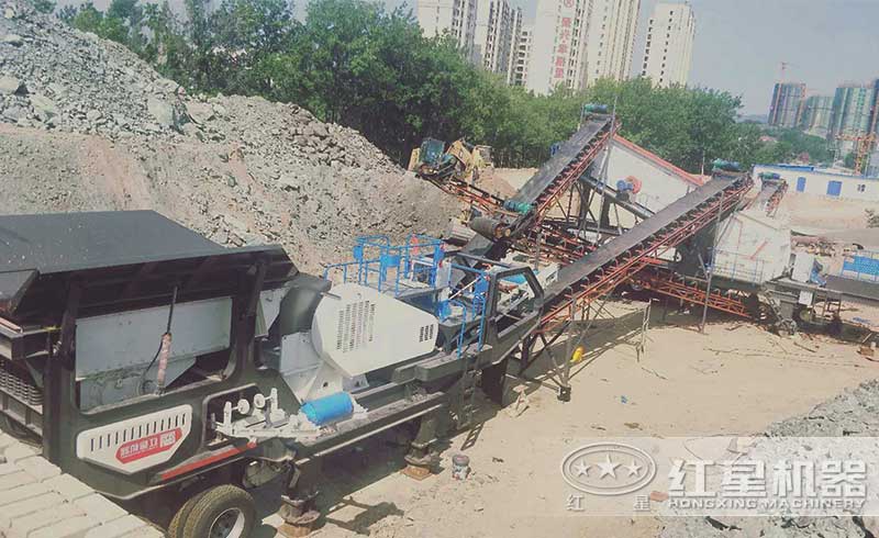 移动破碎机现场 移动破碎机现场