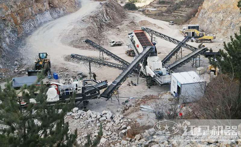 矿渣生产现场 矿渣生产现场