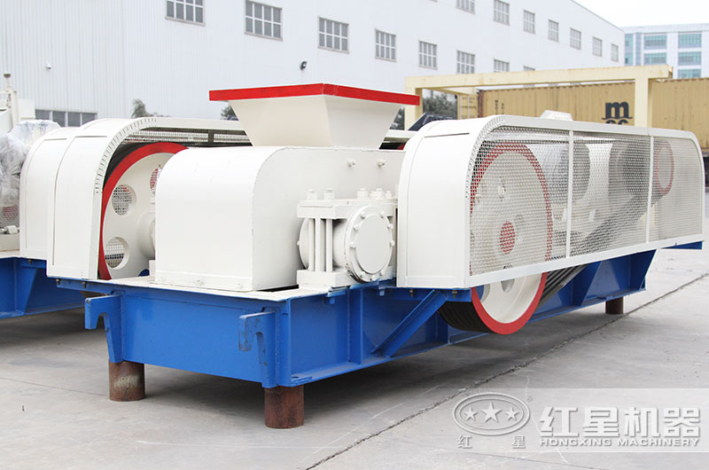 铁矿对辊破碎机实拍 铁矿对辊破碎机实拍