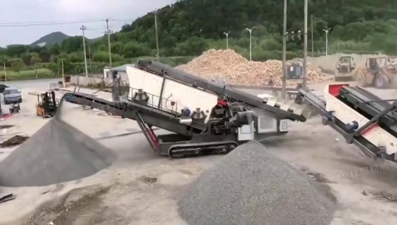 Wotetrack移动式破碎筛分站实拍 Wotetrack移动式破碎筛分站实拍