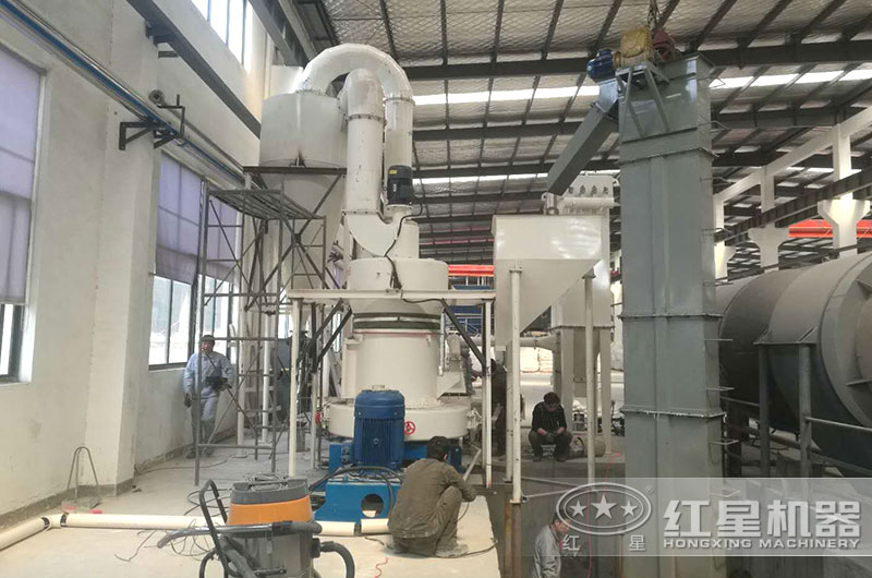 磨粉现场 磨粉现场