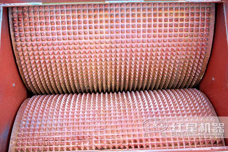 对辊破碎机两个主要易损件碾滚 对辊破碎机两个主要易损件碾滚