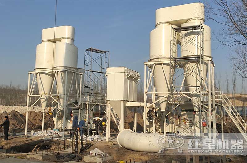 石头磨粉机生产现场 石头磨粉机生产现场