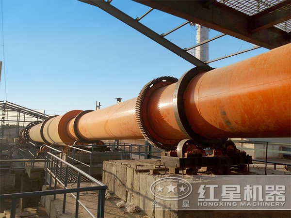 200吨石灰回转窑现场图 200吨石灰回转窑现场图