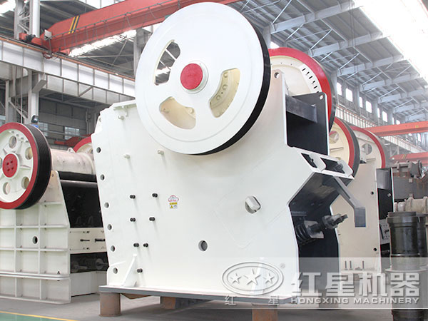 花岗岩颚式破碎机 花岗岩颚式破碎机