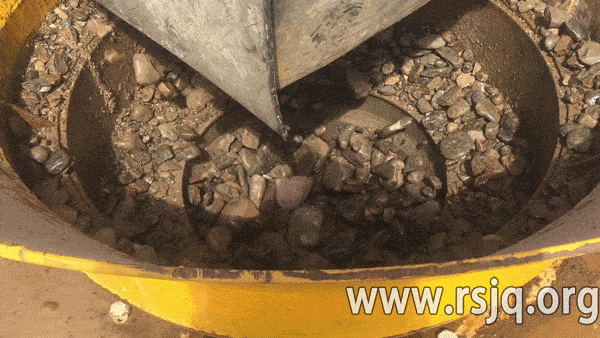 圆锥破碎机破碎鹅卵石 圆锥破碎机破碎鹅卵石