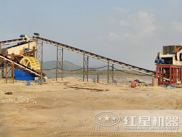 红星HVI整形机现场 红星HVI整形机现场