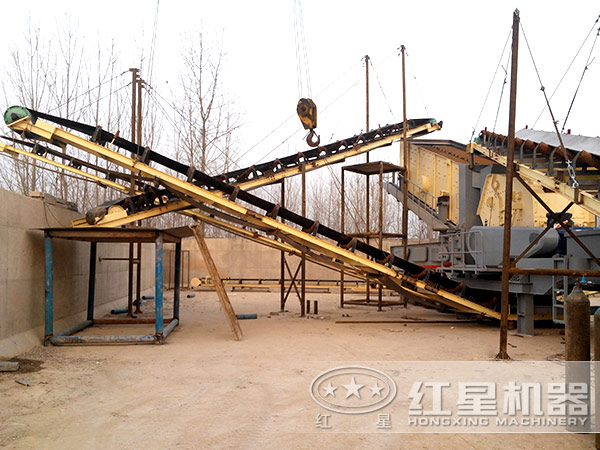 陕西商洛某环保砂石料厂引进红星日产2000吨汽车式流动粉碎 陕西商洛某环保砂石料厂引进红星日产2000吨汽车式流动粉碎