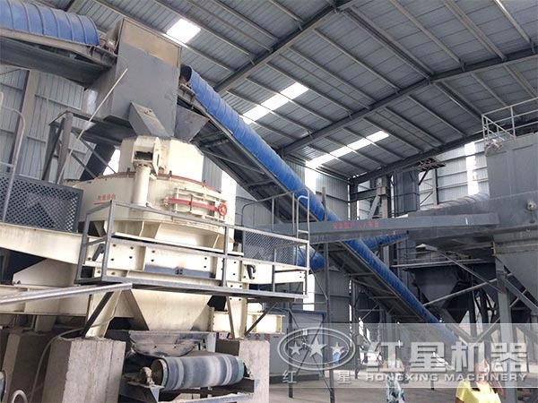 40一50吨山石子制砂机现场作业图 40一50吨山石子制砂机现场作业图