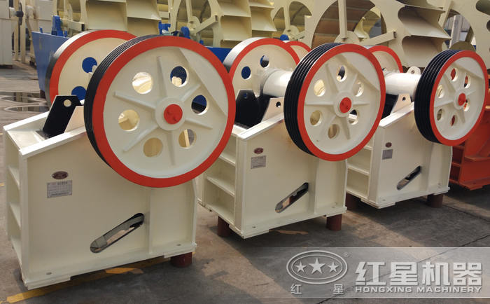 鄂式破碎机 鄂式破碎机