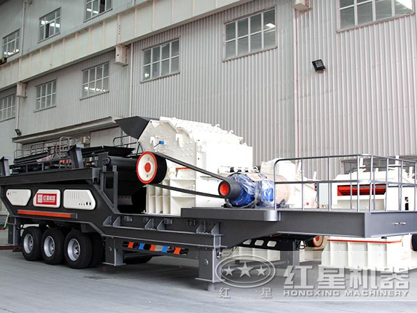 开进场的石子轮胎破碎机 开进场的石子轮胎破碎机