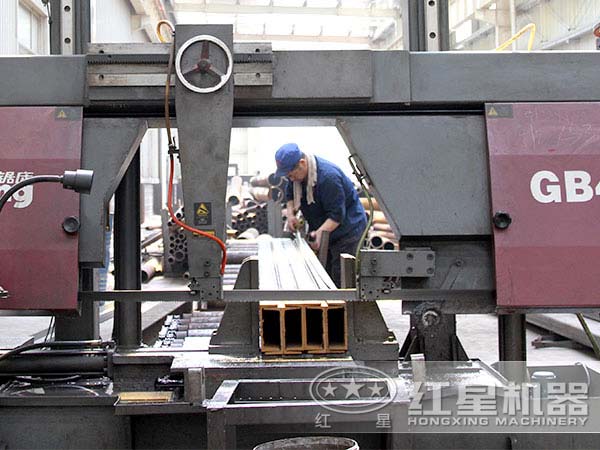 厂区作业现场 厂区作业现场