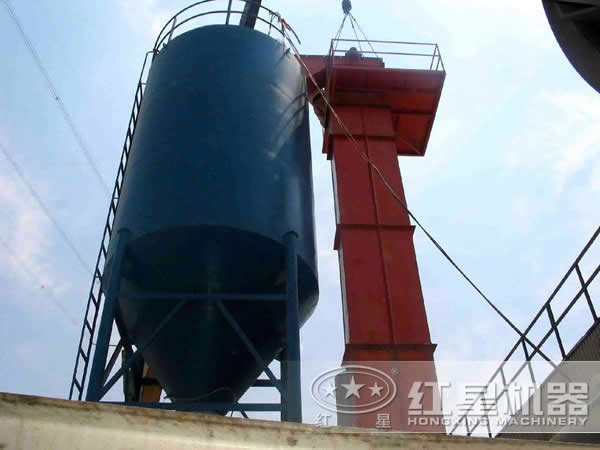 斗式提升机现场作业 斗式提升机现场作业