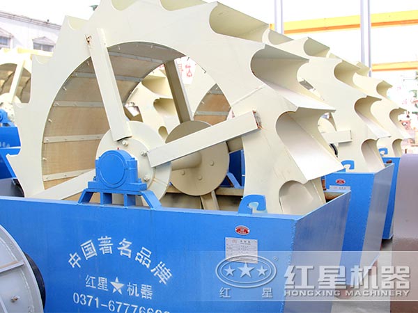 排列整齐的洗砂机 排列整齐的洗砂机