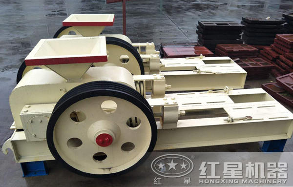 单电机对辊式粉碎机 单电机对辊式粉碎机