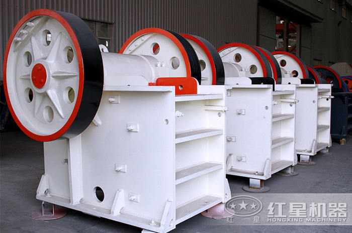 鄂式破碎机图 鄂式破碎机图