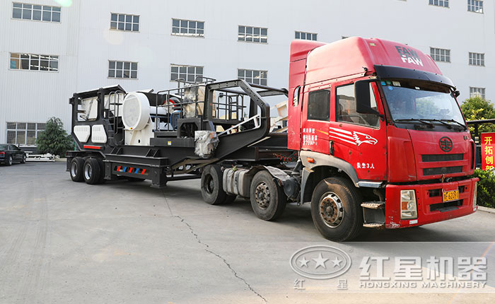 矿石移动设备发货现场 矿石移动设备发货现场