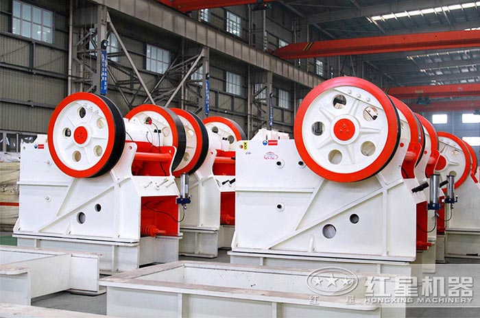 初级破碎设备—颚式破碎机 初级破碎设备—颚式破碎机