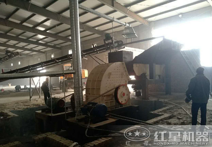 重锤式破碎机安装现场 重锤式破碎机安装现场