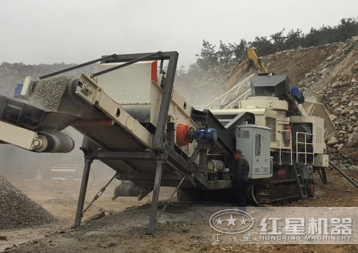 履带移动石料破碎机 客户现场 履带移动石料破碎机 客户现场