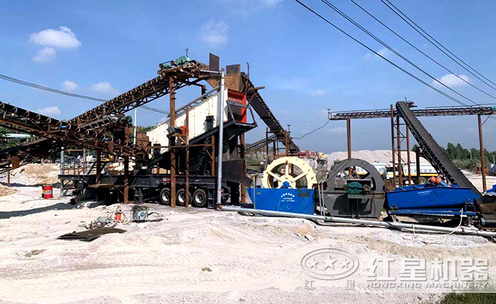 移动制砂机生产线现场 移动制砂机生产线现场