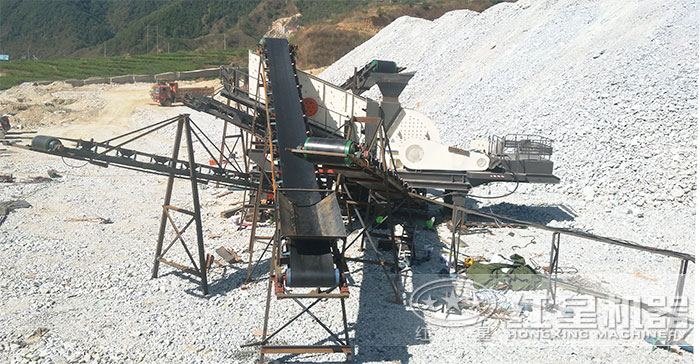 移动锤式破碎机 移动锤式破碎机