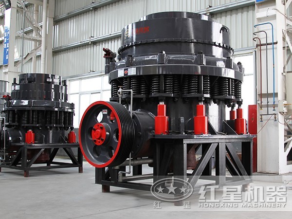 碎石机械：圆锥破碎机